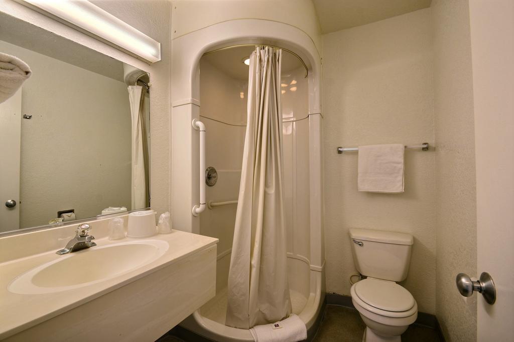 Welcome Inn Indianapolis Room photo